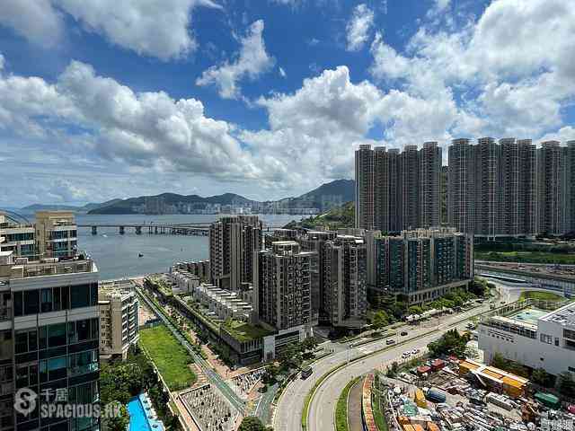Tseung Kwan O - The Wings IIIB Block 1A 01