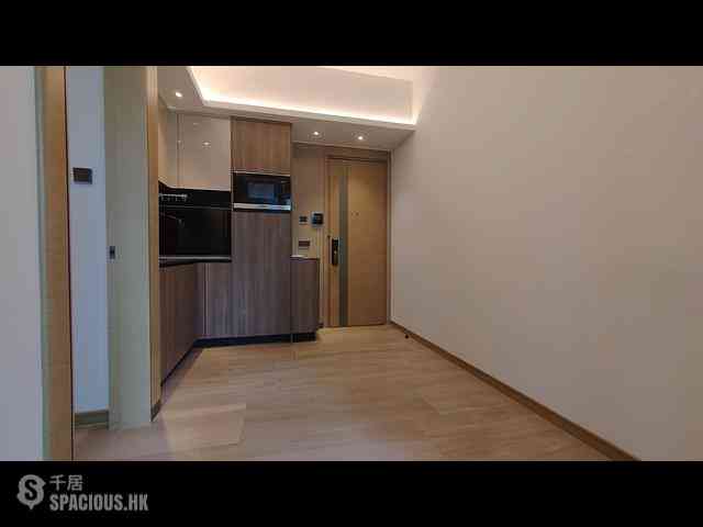 Sai Ying Pun - One・Artlane 01