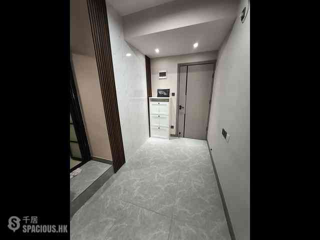 Tsim Sha Tsui - Golden Mansion 03