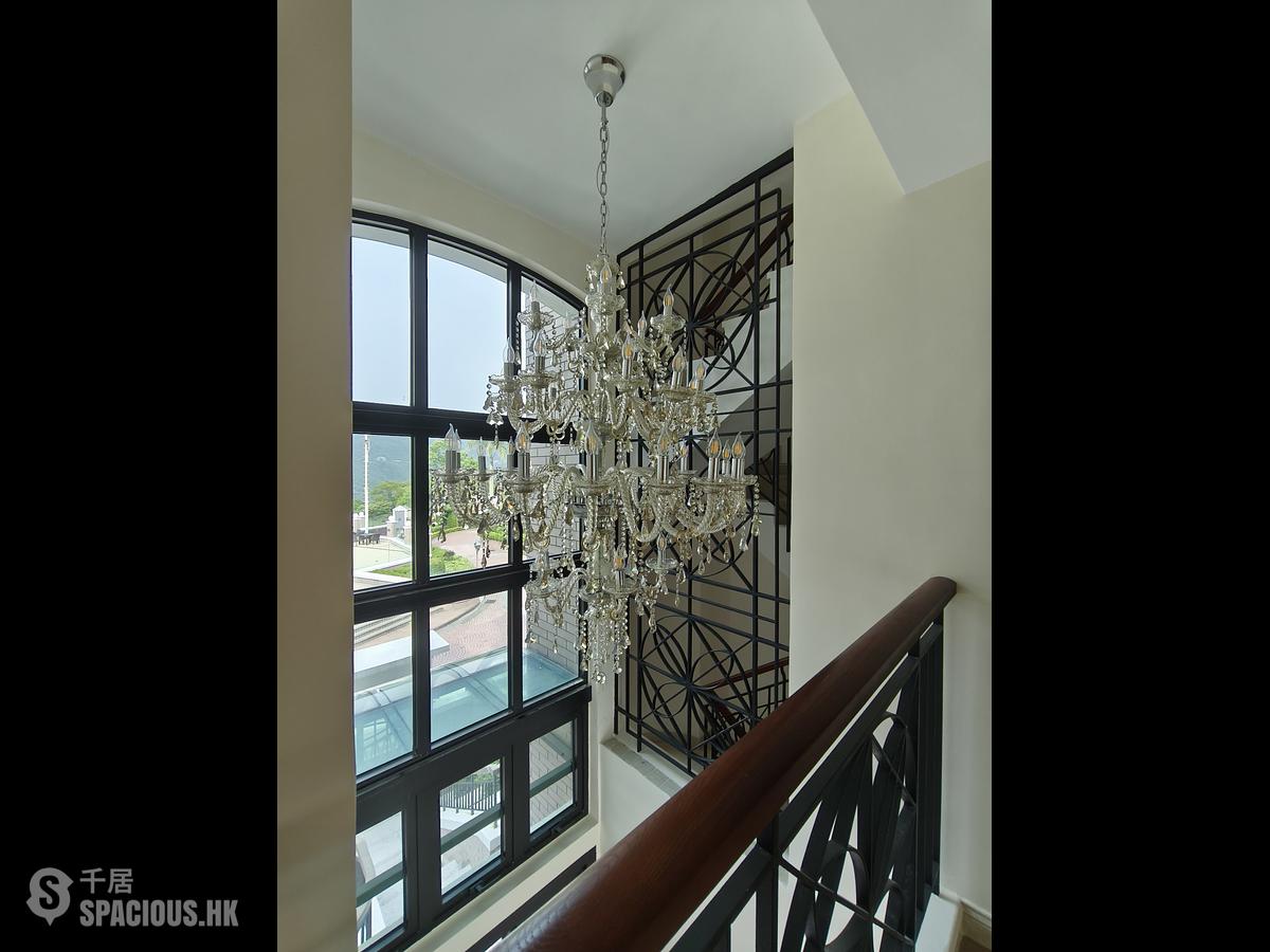 Stanley - Villa Rosa 01