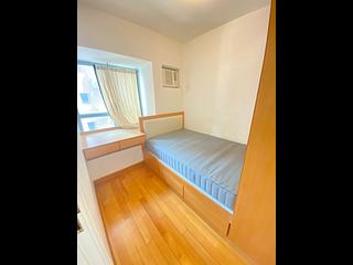 Sheung Wan - Queen's Terrace Block 2 02