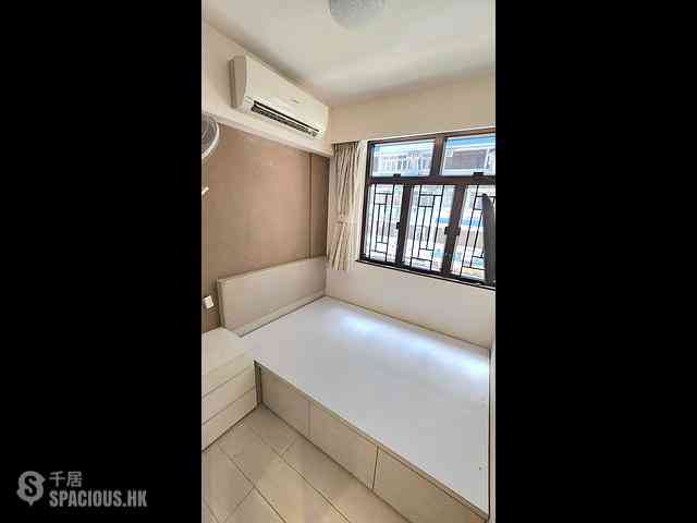 Wan Chai - Wing Fai Mansion 14