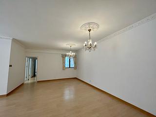 Mid Levels Central - Clovelly Court Block 2 02