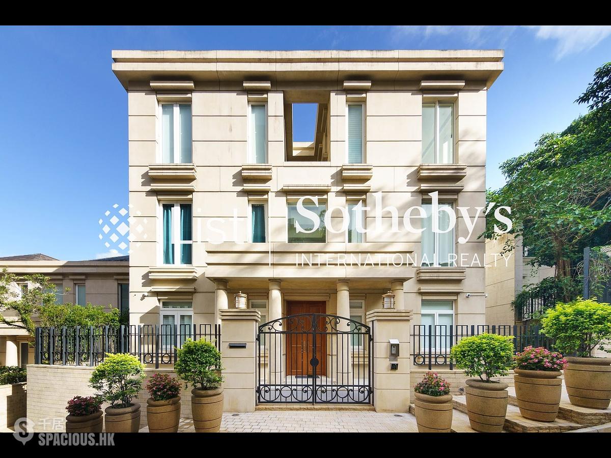 The Peak - 15, Gough Hill Road 01
