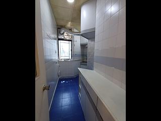 Tai Hang - Dragon Centre 10