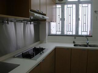 Happy Valley - Greenside Villa 03