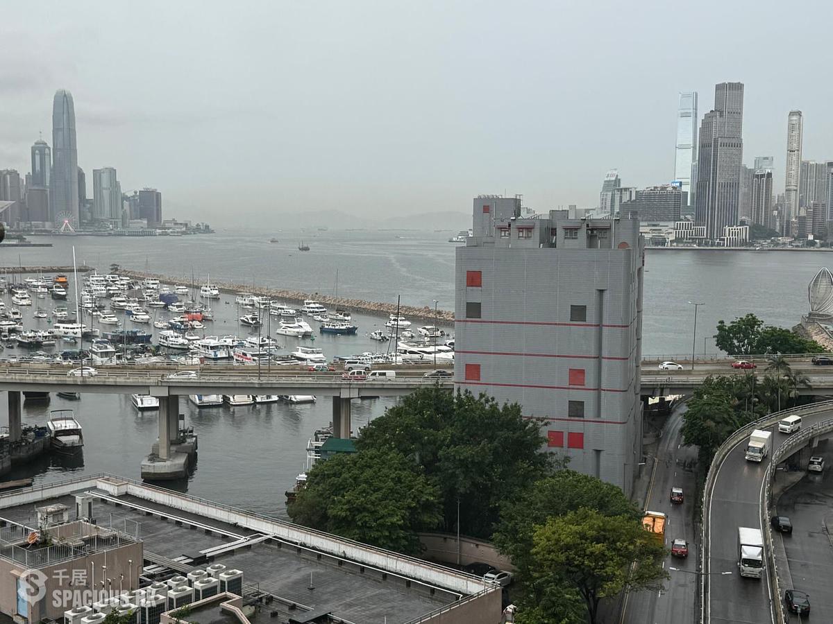 Causeway Bay - Gordon House 01