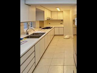 Wan Chai - Phoenix Court 05