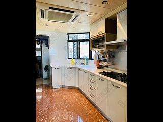 Mid Levels Central - The Grand Panorama Block 5 04
