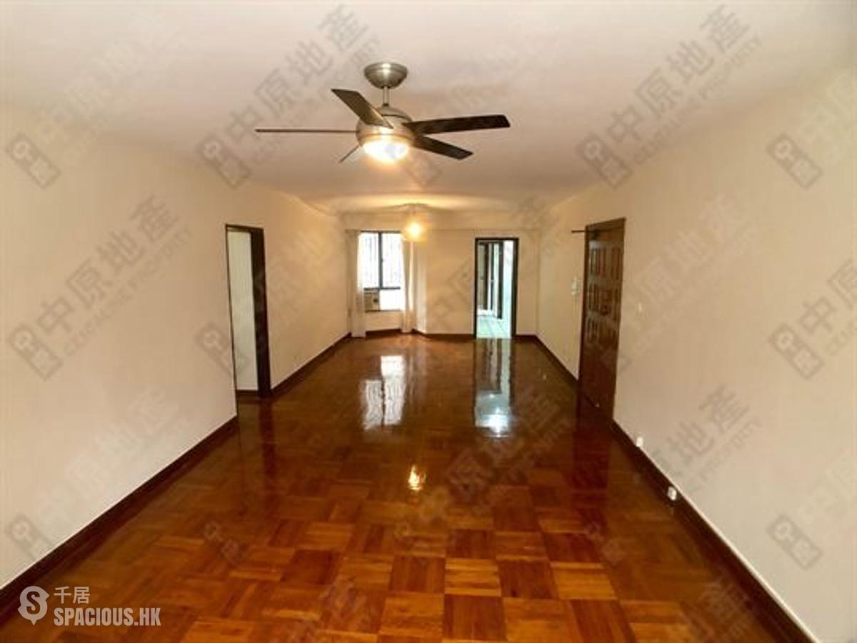 Mid Levels Central - Yukon Court 01