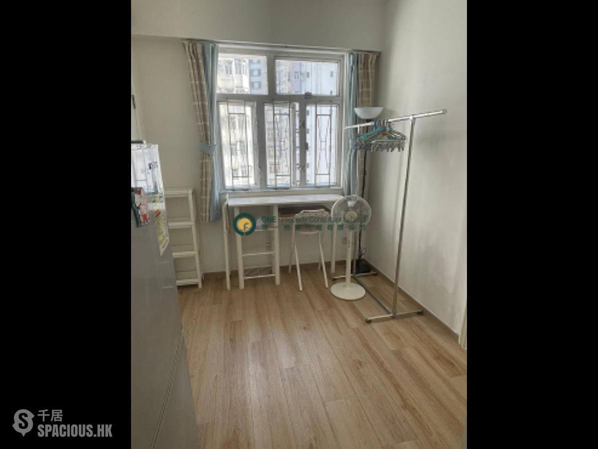 Sai Ying Pun - Rockson Mansion 01