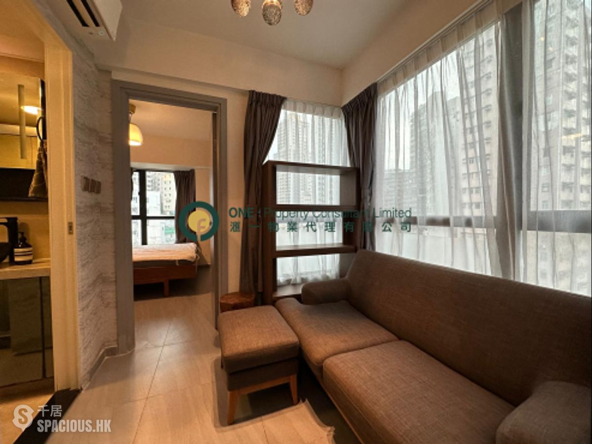 Mid Levels West - Wilton Place 01