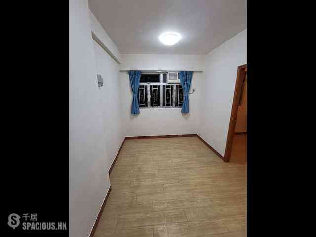 Kennedy Town - Sands House 03