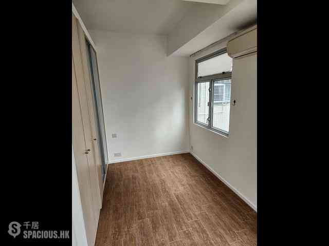 Sheung Wan - Po Thai Building 01
