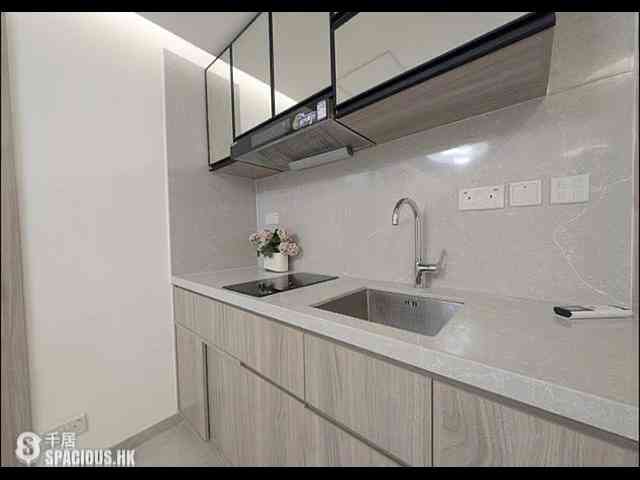 Wan Chai - Hong Kong Building (Mansion) 03