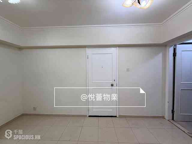 Shau Kei Wan - Hip Wo Mansion 04