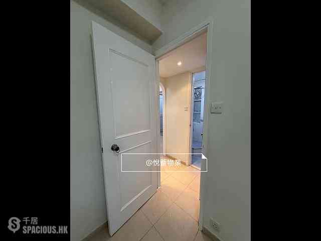 Shau Kei Wan - Hip Wo Mansion 07