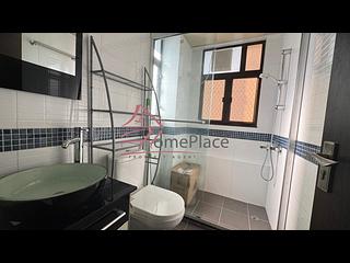 Sai Ying Pun - 99C, High Street 08
