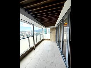 Stubbs Road - Evergreen Villa 02