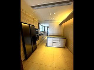 Stubbs Road - Evergreen Villa 16
