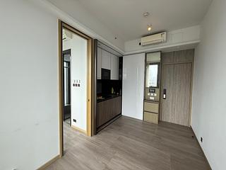Sai Ying Pun - Two・Artlane 03