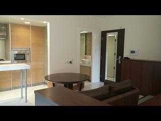Soho - Centrestage 05