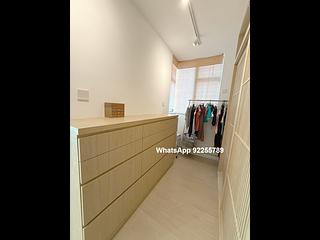 Sheung Wan - Queen's Terrace 07