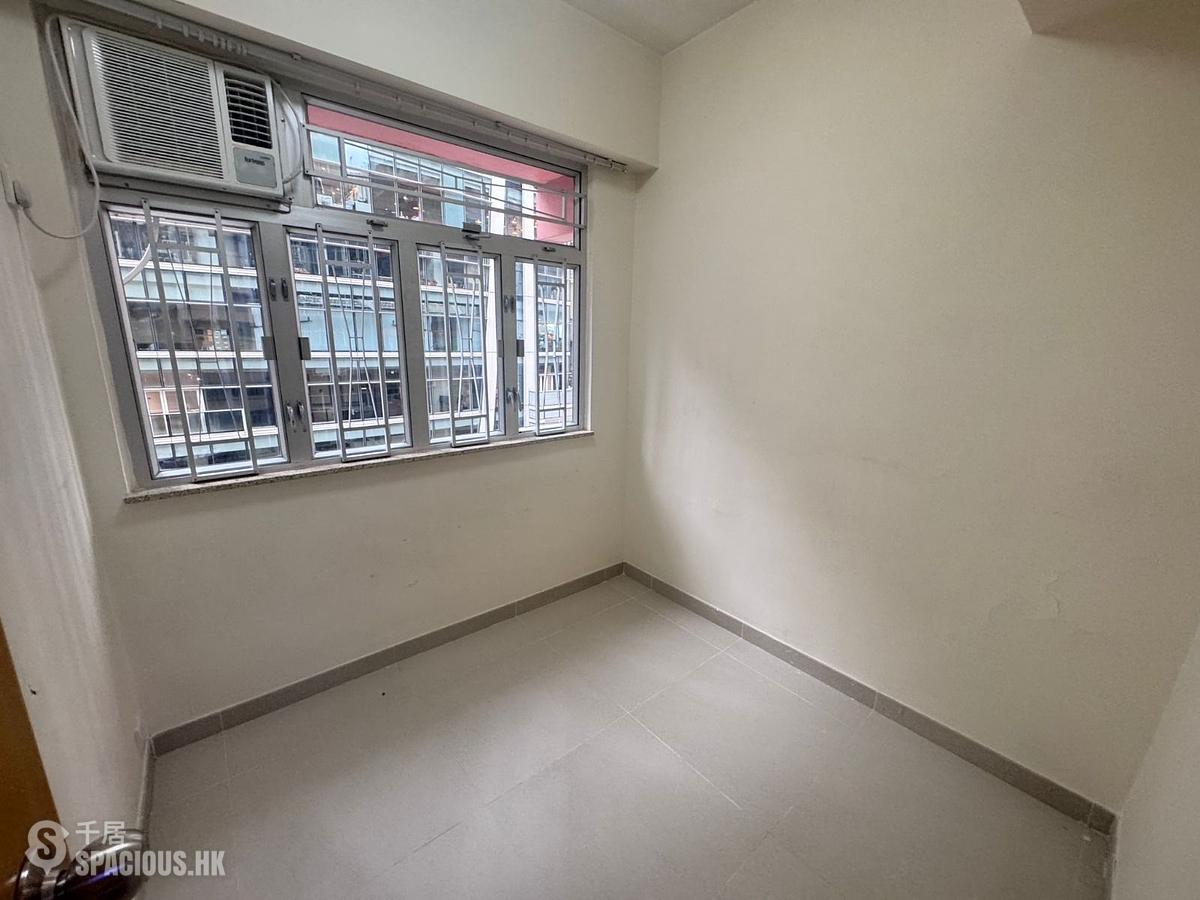 Sheung Wan - Shing Wan Building 01