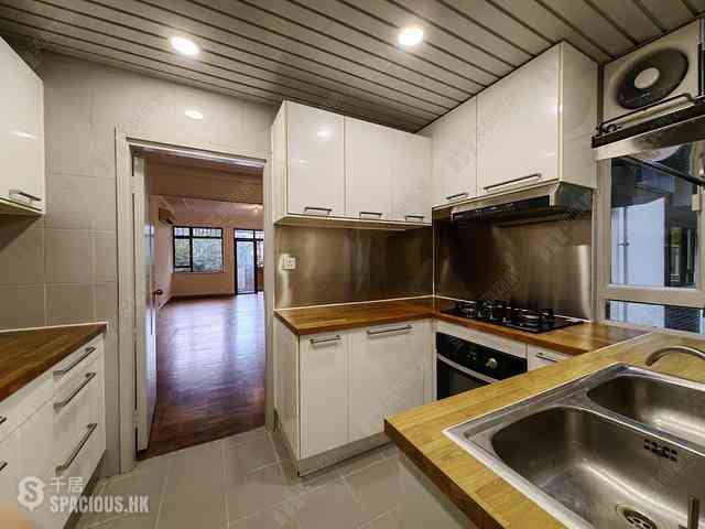 Pok Fu Lam - Fulham Garden Block AB 02