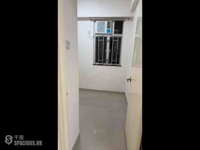 Kwai Chung - Shui King Building Block A 03