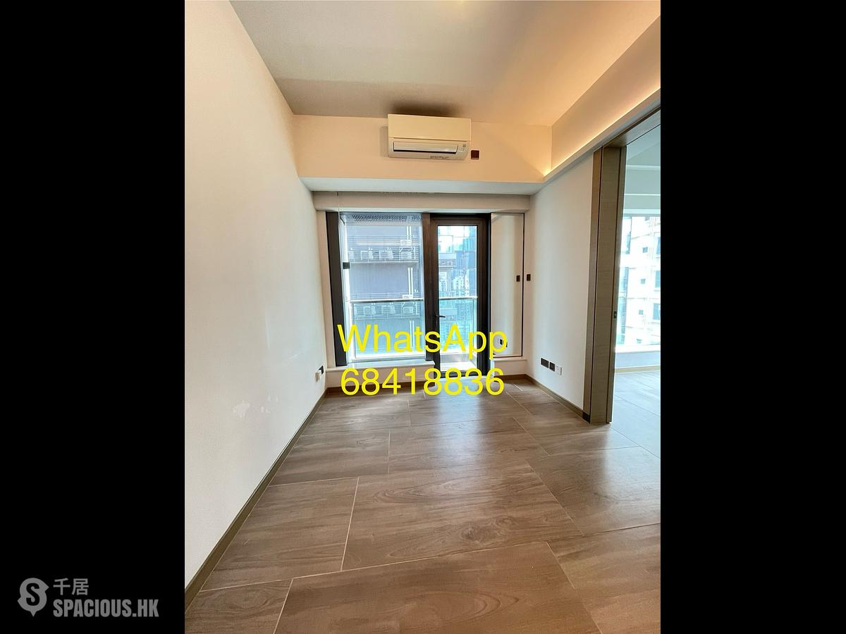 Sai Ying Pun - One・Artlane 01