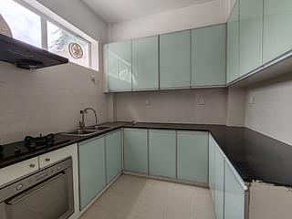 Tai Wai - Happy View House 10