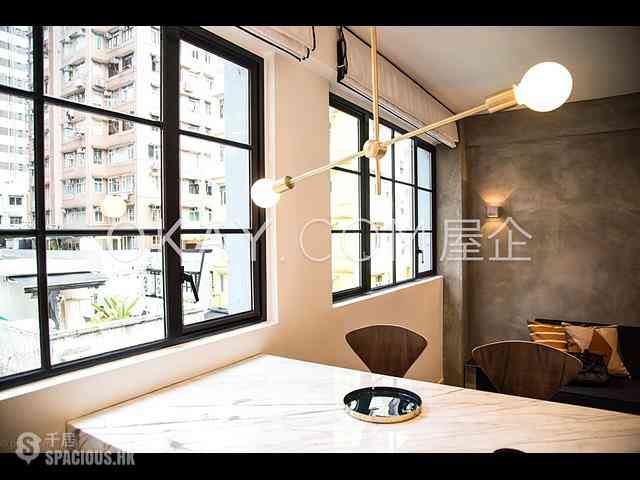 Sheung Wan - 19-21, Tung Street 04