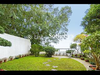 The Peak - Kellett Villas 02