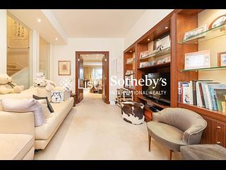 The Peak - Kellett Villas 06