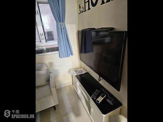Sheung Wan - 277, Des Voeux Road Central 03