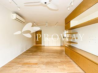 Pok Fu Lam - Baguio Villa Block 26 04