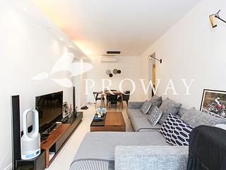 Mid Levels Central - Hillsborough Court 03