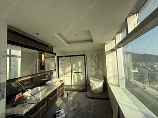 Wong Chuk Hang - Marinella Block 2 09