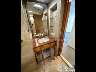 West Kowloon - The Waterfront Phase 1 Block 2 02