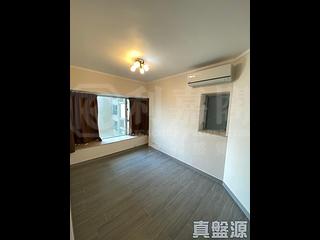 West Kowloon - The Waterfront Phase 1 Block 2 06