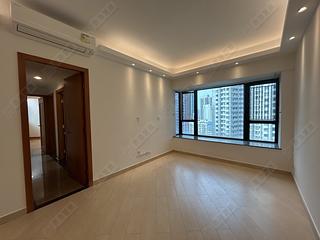 Fortress Hill - Le Sommet Block 2 02