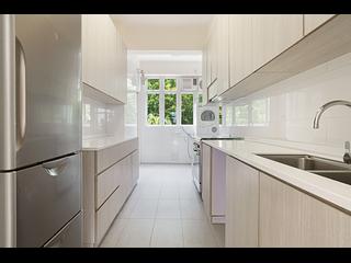 Mid Levels Central - Robinson Garden Apartments Block 3-3A, Robinson Road 02