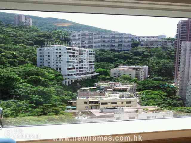 Happy Valley - Village Terrace, 35-41 01