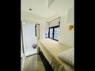 Sai Ying Pun - Ying Wa Court 09