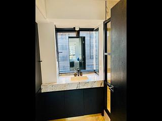 Sai Ying Pun - Ying Wa Court 06