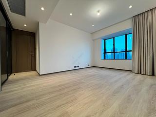 Mid Levels Central - Dynasty Court 10