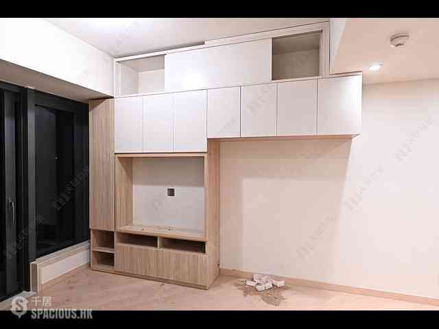 Tai Po - The Regent Block 9 03