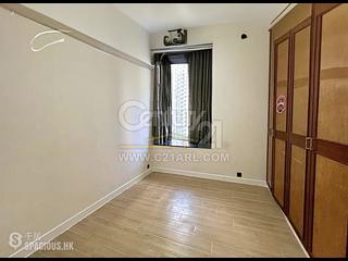 Mid Levels Central - Tregunter Tower 3 05