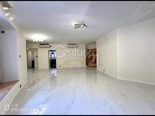 Mid Levels Central - Tregunter Tower 3 02